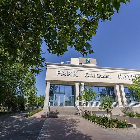 Park Hotel Al Bustan 奇姆肯特 外观 照片
