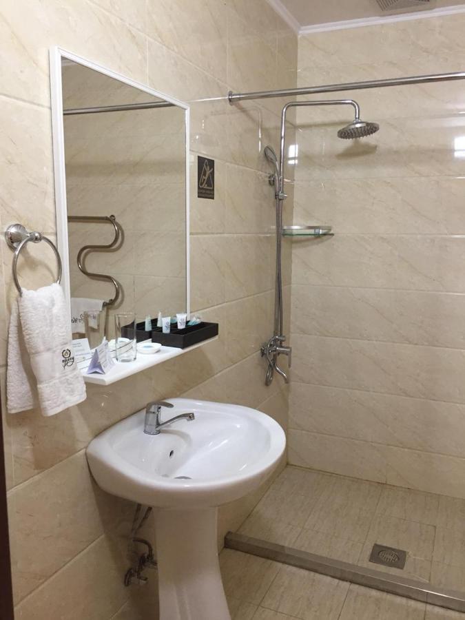 Park Hotel Al Bustan 奇姆肯特 外观 照片