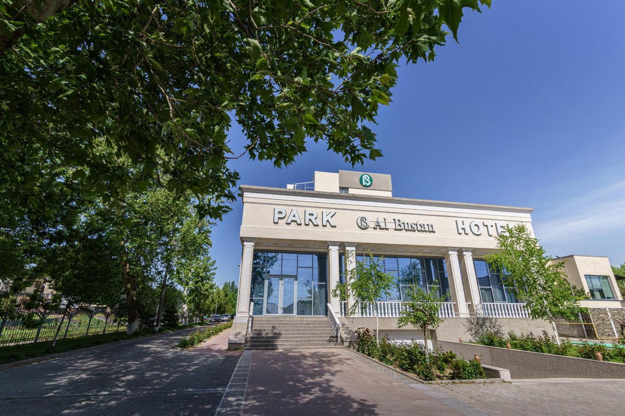 Park Hotel Al Bustan 奇姆肯特 外观 照片